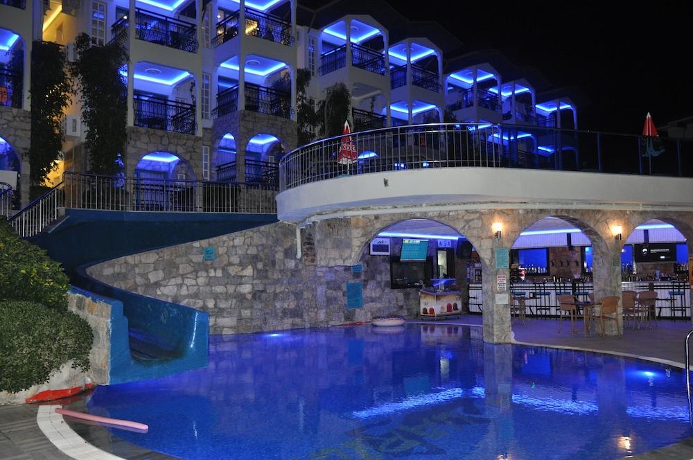 Club Aquarium Aparthotel Marmaris Exterior photo